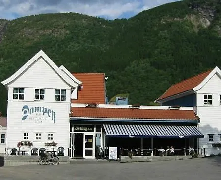 Guest house Dampen Vikoyri